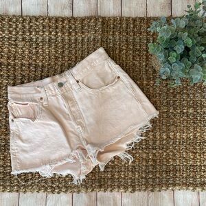 Levi’s 501 Light Pink Cut Off Shorts 28in waist